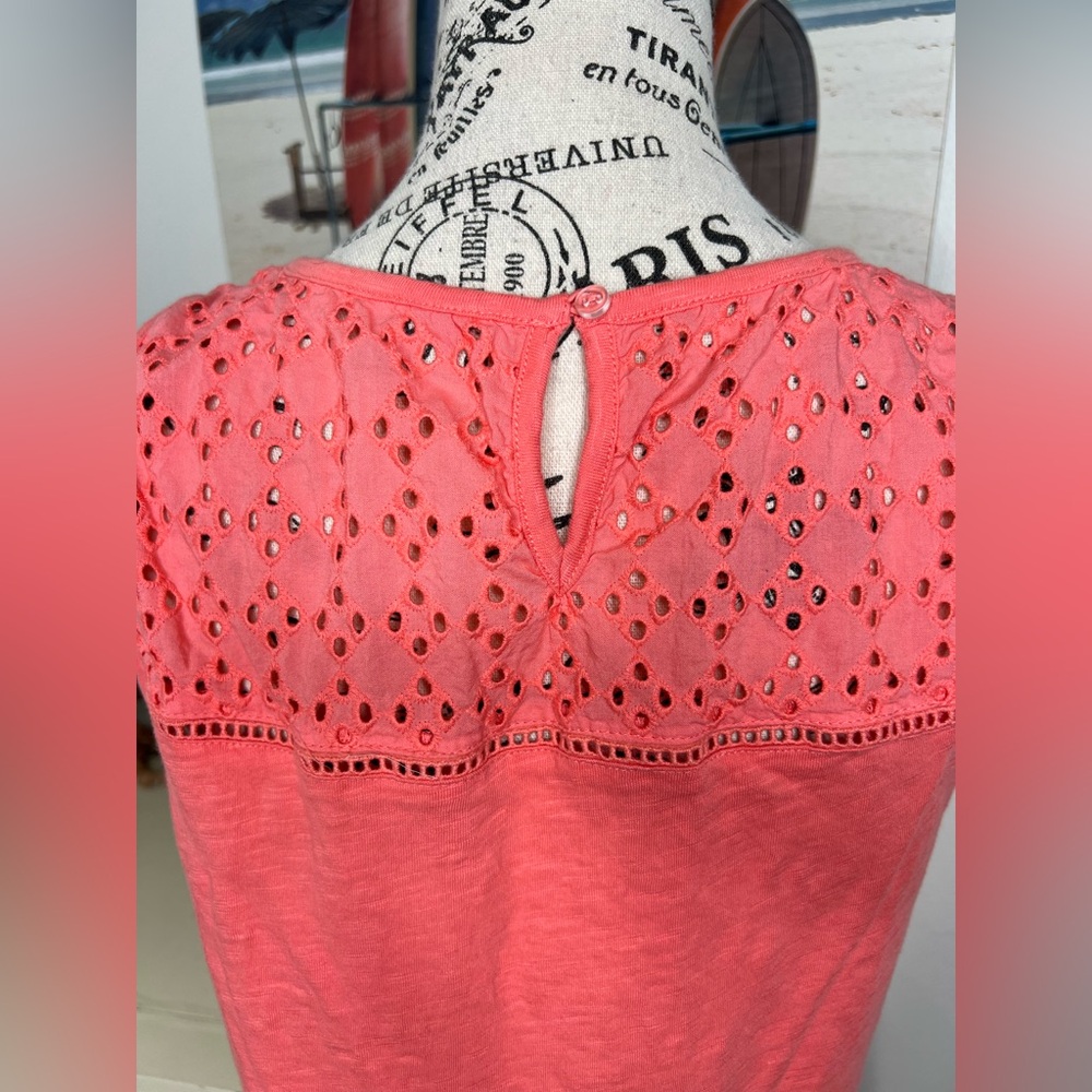 St John’s Bay Lace Sleeveless Top - Picture 4 of 6